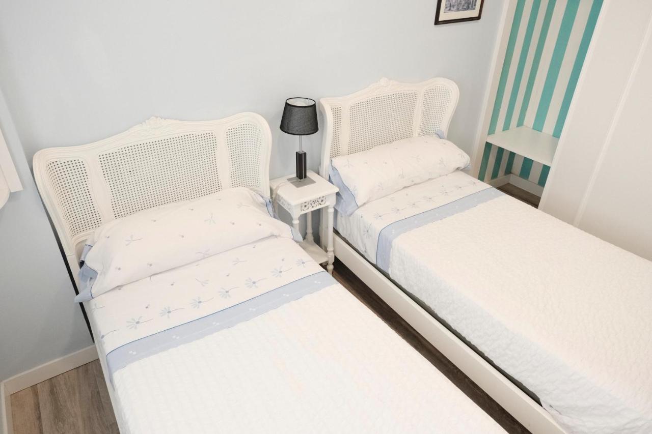 Aixerrota Apartamentos A ゲチョ エクステリア 写真